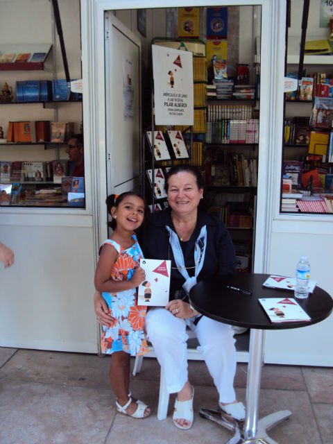 La autora en la Feria del libro de Jaén, 2012